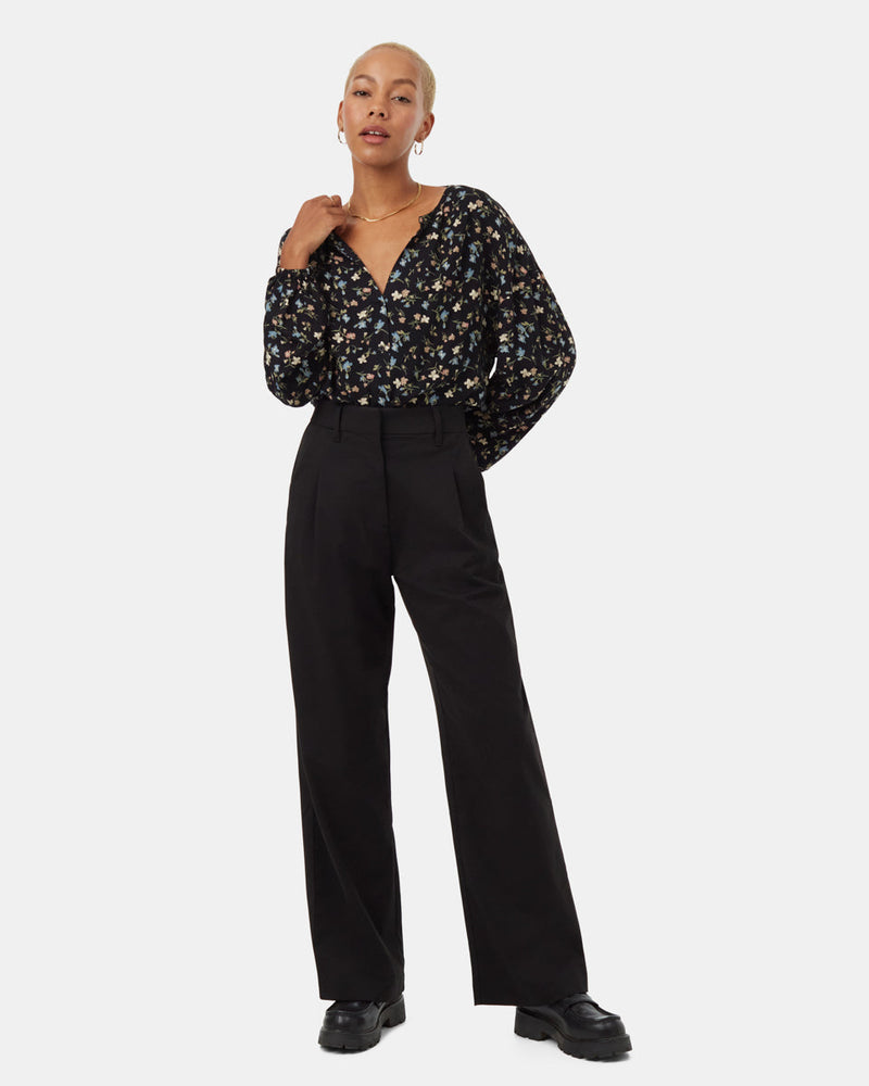 Black-V-Neck-Crepe-Long-Sleeve-Blouse